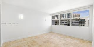1420 Brickell Bay Dr Gallery 26