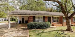 2021 S Lumpkin Street Gallery 1