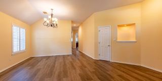 Beautiful 4 bedroom, 2 bathroom home in Round Rock! Gallery 5