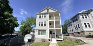 4 Glade St Gallery 1