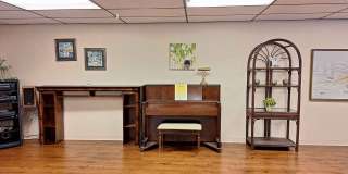 425 30th Avenue West Gallery 24