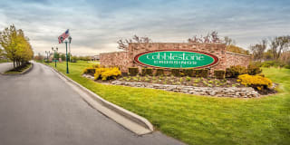 Cobblestone Crossings Gallery 30