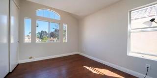 Beautiful 4Br/2.5Ba Home With Private Yard In Shadowridge!! Gallery 27