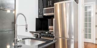 58 Avenue B Gallery 3