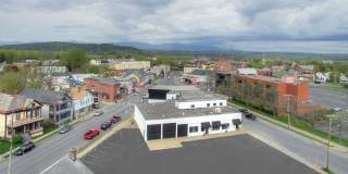 Industrial Style Studio Available Gallery 7