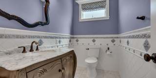 105 Beacon Boulevard Gallery 13