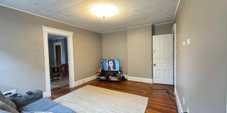 5 Bed/ 2 Bath on Fairview mins. from UC Campus Only $575/pp ($2,875/mo) + Free Wifi! AND a $250 sign on bonus!!! Gallery 6