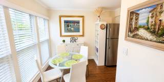 ANNUAL FURNISHED 1 BEDROOM, 1 BATH CONDO Gallery 10