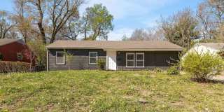 Spacious Single Family Home - 4 BD/2 BA Gallery 3