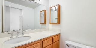 SD: Spacious 2BD/2.5BA Townhome in Sabre Springs with Private Backyard, 2-Car Garage & In-Unit Laundry Gallery 8