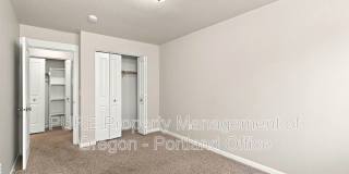 1912 SE Centurion Way Gallery 20