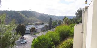 Perfectly located 2 bed, 2 bath condo in San Diego's Bay Ho area Gallery 9