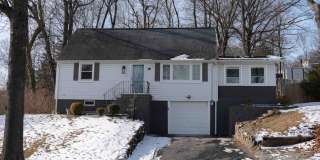 18 Lorelei Road Gallery 1