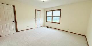 Spacious Townhome with Finished Basement, Fenced Yard & 2-Car Garage Spacious Townhome with Finished Basement, Fenced Yard & 2-Car Garage Gallery 11