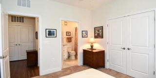 4-Level Furnished townhome! Gallery 35