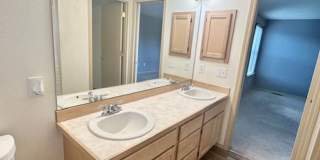 Roomy 4-Bedroom Home in Quiet Panther Lake Location Gallery 21