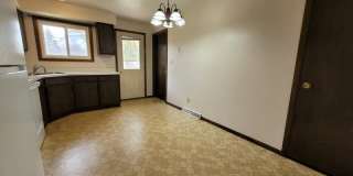 1629/1631 North Birchwood Avenue - 1629 Gallery 5