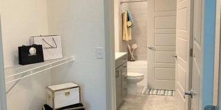 The Addison at Universal Boulevard Gallery 17