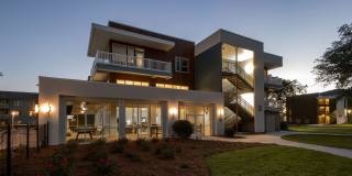 Mariner Grove Gallery 8