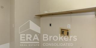 2304 Sherman Gallery 23
