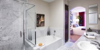 The Carlyle Gallery 29