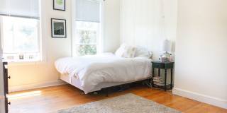 Massive 6 Bed / 2.5 Bath on Comm Ave | Parking Included | W/D In-Unit | 9/1 Gallery 8