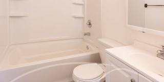 Great 3 Bedroom Home with Big Backyard Great 3 Bedroom Home with Big Backyard Gallery 16