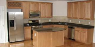 42683 HOLLYHOCK Terrace Gallery 3