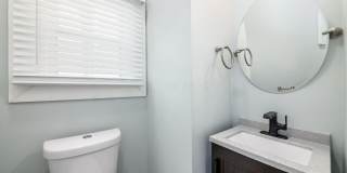 997 Oakwood Avenue Gallery 18