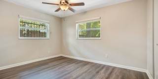 The Eulalie Gallery 7