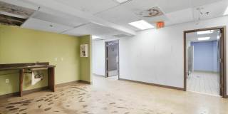 2001 S Street NW Gallery 33