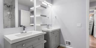 2807 FALLING BROOK Gallery 24
