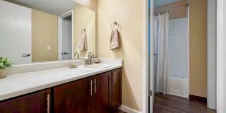 Bennington Apartments Gallery 8