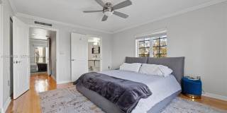 300 Euclid Ave Gallery 11