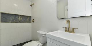 206 Everett St. Gallery 4