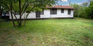 Renovated Home Near Downtown Gallery 16