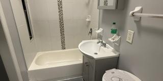 33 S Munn Ave Gallery 7