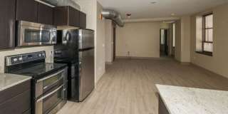 This is a Must See! Spacious 2bd/2ba with exceptional views. Lease includes Parking for 2 Vehicles. Gallery 3