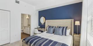 Ivory Lantana Gallery 33