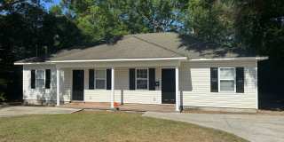 2 Bed 1 Bath Duplex Gallery 1