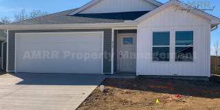 Spacious 4-Bedroom Family Home Awaits in Decatur Gallery 1