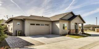 Beautiful 3 bed, 2 bath home in SpurWing Greens Subdivision! Gallery 23