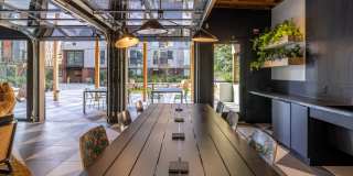 Arlo Gallery 49