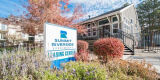 Summit Riverside Apartments Gallery 34