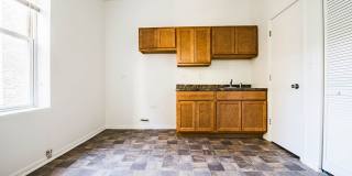 3560 W Cermak Rd Gallery 25