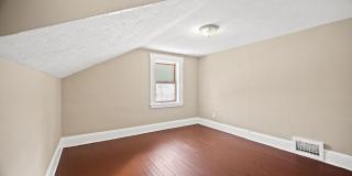 153 HENRY ST Gallery 12