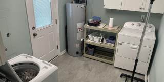 300 4th Avenue Gallery 15