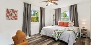 100 Mango St Gallery 7