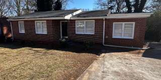 3 beds 1 bath property in Decatur!! Gallery 1