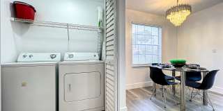 7300 Westpointe Boulevard Gallery 10